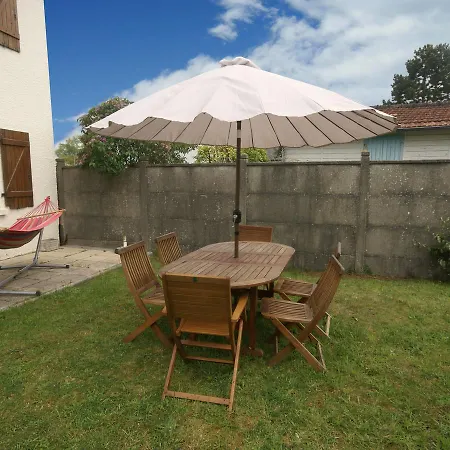 Holiday Near The Beach Casa vacanze *